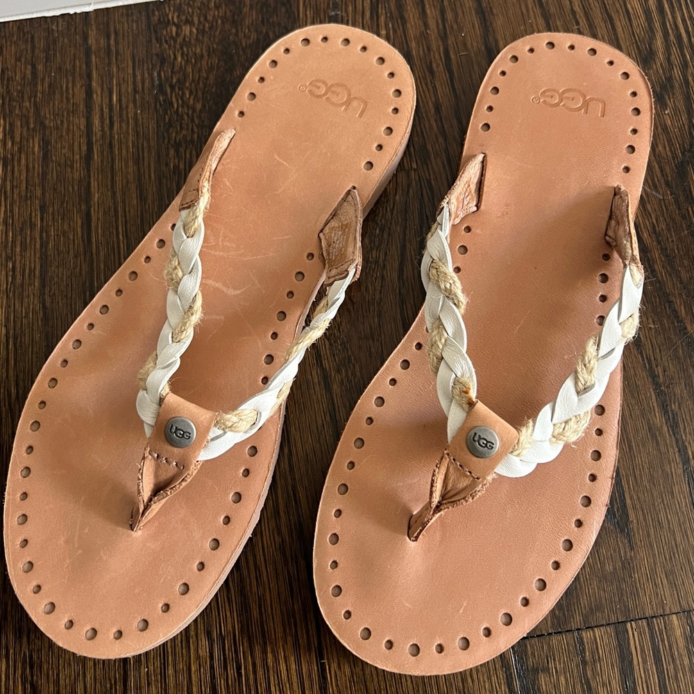 Leather Ugg Flip Flops